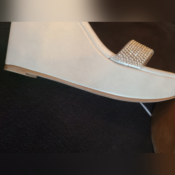 NWOT Sugar size 7 cream platform wedges - Picture 8 of 13